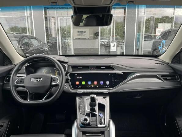 Geely Atlas Pro с пробегом 2024 года, цена 2 000 000 рублей, 46106 км, внедорожник, Автокод Объявления