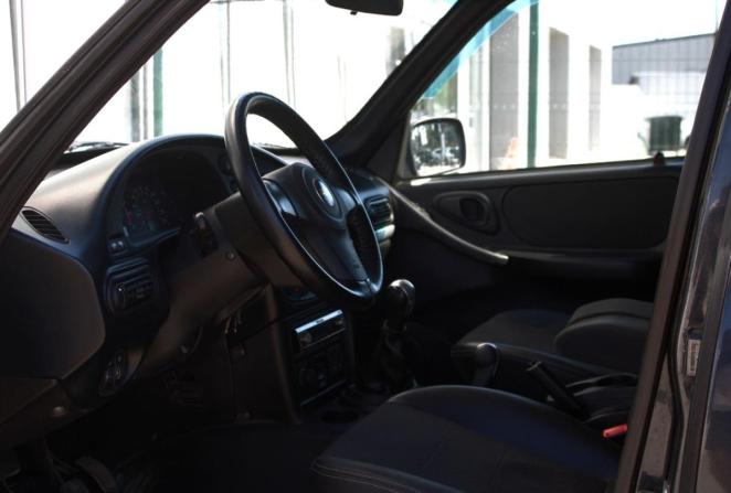 Chevrolet Niva I Рестайлинг с пробегом 2015 года, цена 700 000 рублей, 110626 км, внедорожник, Автокод Объявления
