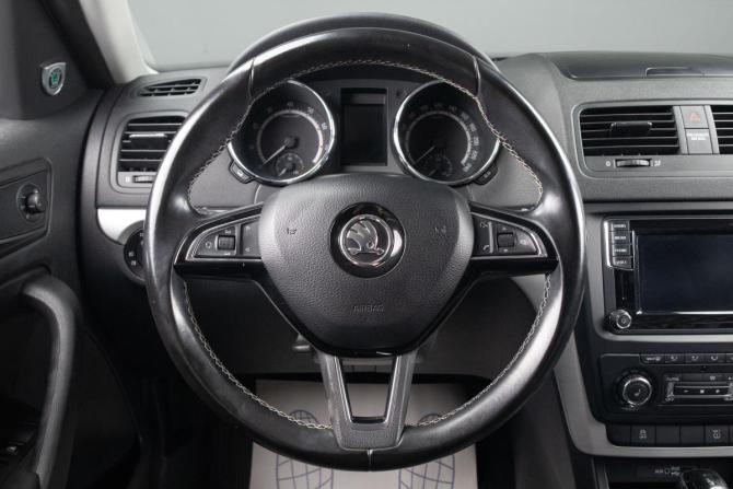 Skoda Yeti I Рестайлинг с пробегом 2016 года, цена 1 459 000 рублей, 198000 км, внедорожник, Автокод Объявления