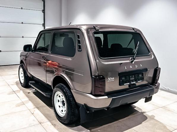 Lada (ВАЗ) Niva Legend I с пробегом 2024 года, цена 1 099 600 рублей, 5077 км, внедорожник, Автокод Объявления
