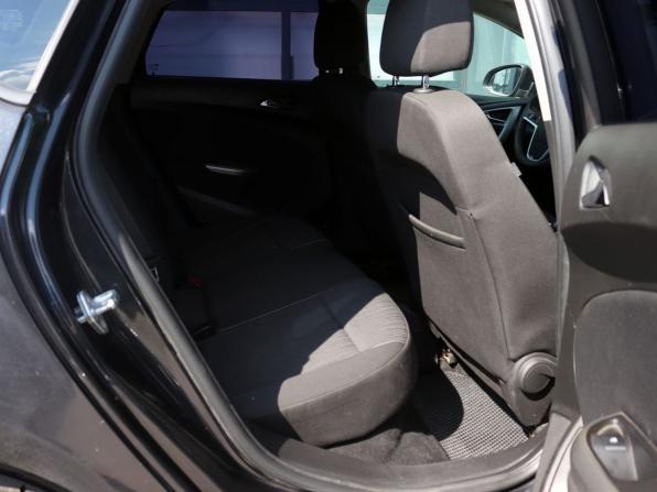 Opel Astra J с пробегом 2011 года, цена 559 000 рублей, 133000 км, хэтчбек, Автокод Объявления