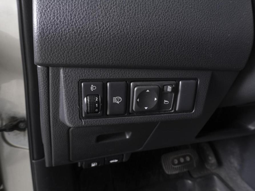 Nissan Tiida I Рестайлинг Ростов-на-Дону  - изображение 12