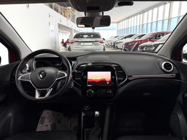 Renault Kaptur I Рестайлинг с пробегом 2021 года, цена 1 700 000 рублей, 72000 км, внедорожник, Автокод Объявления