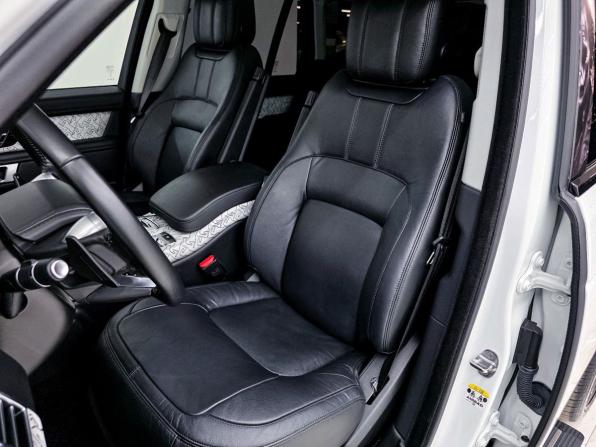 Land Rover Range Rover IV Рестайлинг с пробегом 2018 года, цена 8 500 000 рублей, 30859 км, внедорожник, Автокод Объявления