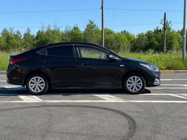 Hyundai Solaris II с пробегом 2018 года, цена 1 229 000 рублей, 160000 км, седан, Автокод Объявления