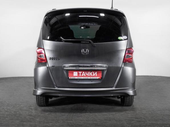 Honda Freed I с пробегом 2010 года, цена 989 000 рублей, 151125 км, компактвэн, Автокод Объявления