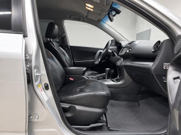 Toyota RAV4 III (XA30) Рестайлинг с пробегом 2011 года, цена 1 385 000 рублей, 353000 км, внедорожник, Автокод Объявления
