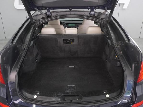 BMW 5 серии VI (F10/F11/F07) с пробегом 2012 года, цена 1 834 000 рублей, 290872 км, лифтбек, Автокод Объявления