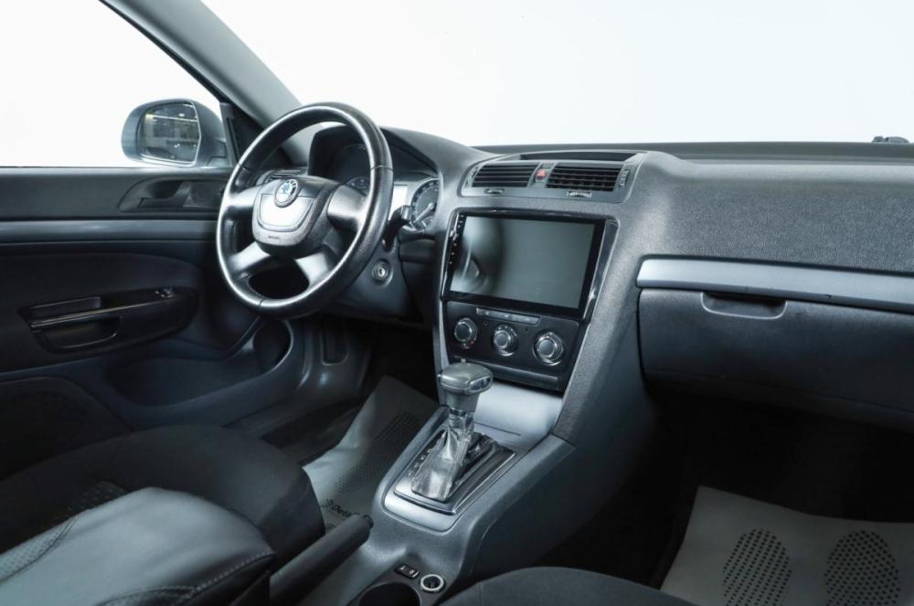 Skoda Octavia II (A5) Рестайлинг Новосибирск  - изображение 10