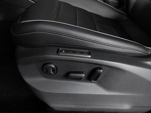 Volkswagen Tiguan II Рестайлинг с пробегом 2022 года, цена 3 877 000 рублей, 82368 км, внедорожник, Автокод Объявления