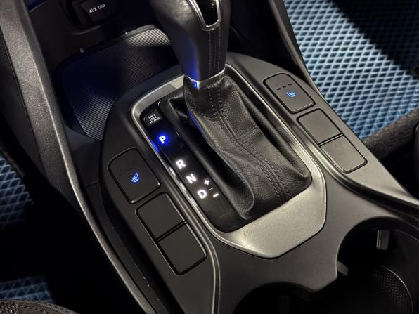 Hyundai Santa Fe III с пробегом 2012 года, цена 1 892 000 рублей, 158550 км, внедорожник, Автокод Объявления