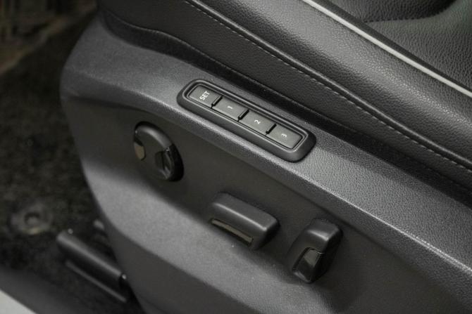 Volkswagen Tiguan II с пробегом 2020 года, цена 3 849 000 рублей, 60213 км, внедорожник, Автокод Объявления