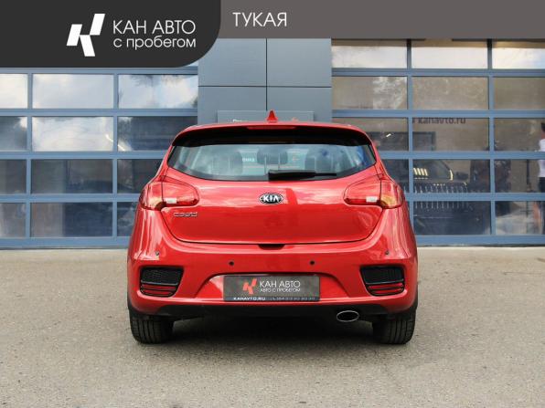 Kia Ceed II Рестайлинг с пробегом 2018 года, цена 1 725 600 рублей, 28927 км, хэтчбек, Автокод Объявления