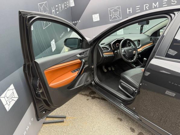 Lada (ВАЗ) Vesta I Рестайлинг (NG) с пробегом 2024 года, цена 1 412 700 рублей, 28411 км, седан, Автокод Объявления