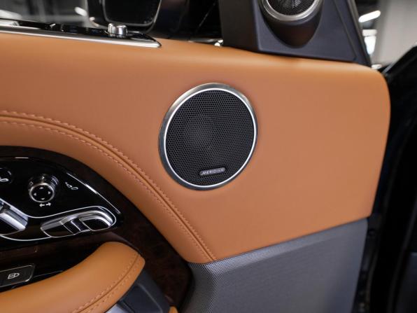 Land Rover Range Rover IV Рестайлинг с пробегом 2021 года, цена 8 450 000 рублей, 58266 км, внедорожник, Автокод Объявления