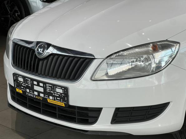 Skoda Fabia II Рестайлинг с пробегом 2013 года, цена 750 000 рублей, 136077 км, хэтчбек, Автокод Объявления