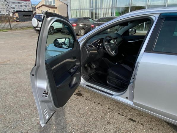 Lada (ВАЗ) Vesta I с пробегом 2019 года, цена 940 000 рублей, 118571 км, универсал, Автокод Объявления