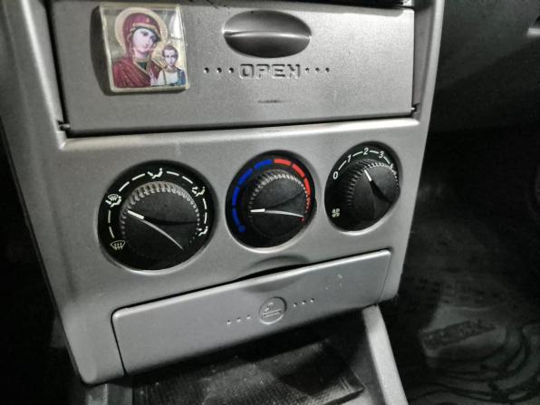 Lada (ВАЗ) Priora I с пробегом 2010 года, цена 196 000 рублей, 205590 км, хэтчбек, Автокод Объявления