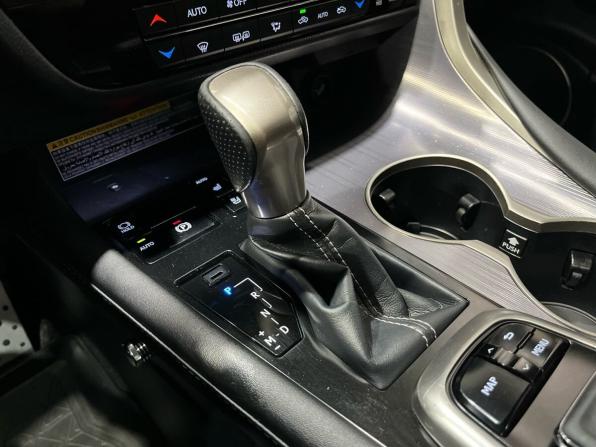 Lexus RX IV с пробегом 2019 года, цена 4 199 000 рублей, 100358 км, внедорожник, Автокод Объявления
