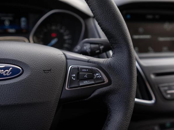 Ford Focus III Рестайлинг с пробегом 2017 года, цена 910 000 рублей, 233329 км, седан, Автокод Объявления