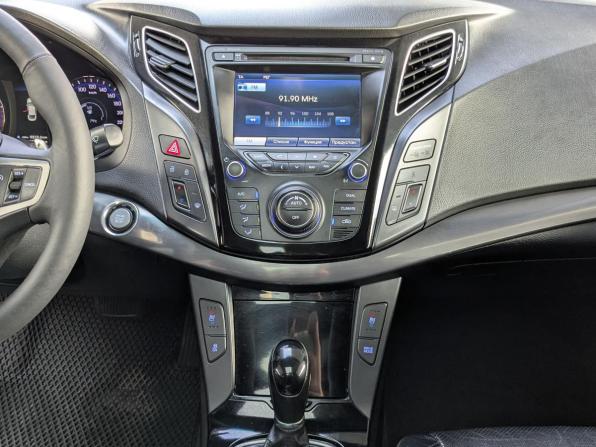 Hyundai i40 I с пробегом 2014 года, цена 1 374 900 рублей, 235000 км, седан, Автокод Объявления