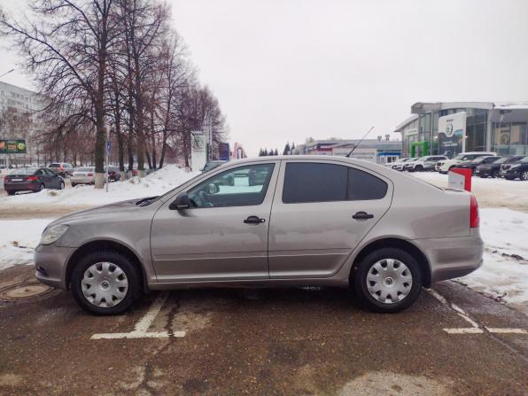 Skoda Octavia II (A5) Рестайлинг с пробегом 2011 года, цена 630 000 рублей, 229972 км, лифтбек, Автокод Объявления
