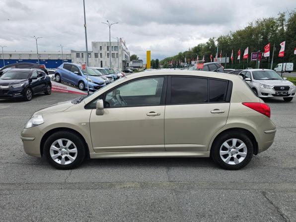 Nissan Tiida I Рестайлинг с пробегом 2011 года, цена 750 000 рублей, 134299 км, хэтчбек, Автокод Объявления
