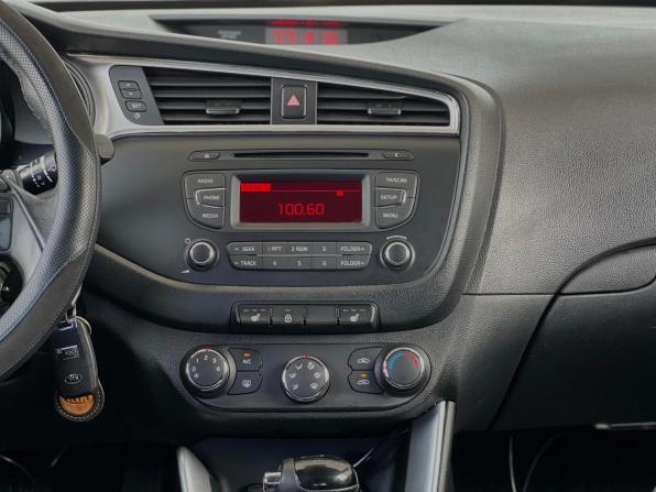 Kia Ceed II Рестайлинг с пробегом 2016 года, цена 1 319 000 рублей, 148547 км, хэтчбек, Автокод Объявления