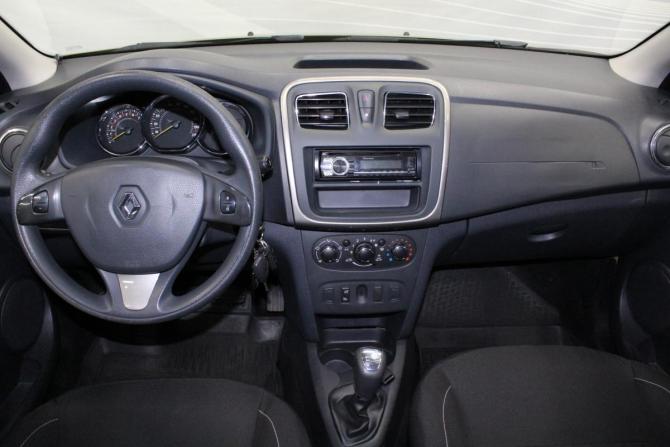 Renault Sandero II с пробегом 2015 года, цена 729 000 рублей, 133862 км, хэтчбек, Автокод Объявления