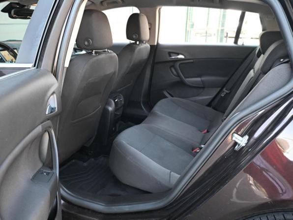 Opel Insignia I Рестайлинг с пробегом 2014 года, цена 994 000 рублей, 247857 км, универсал, Автокод Объявления