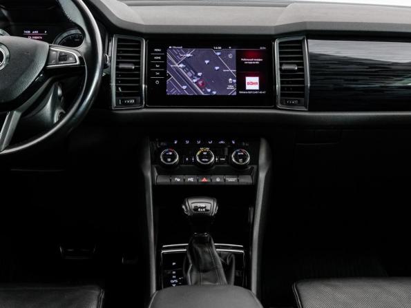 Skoda Kodiaq I с пробегом 2017 года, цена 1 799 000 рублей, 303654 км, внедорожник, Автокод Объявления