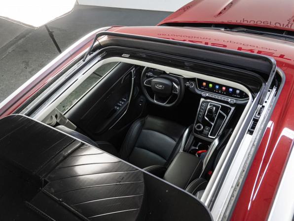Geely Atlas Pro с пробегом 2024 года, цена 2 375 000 рублей, 14541 км, внедорожник, Автокод Объявления