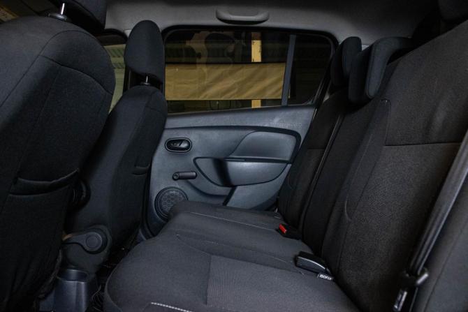 Renault Sandero II Рестайлинг с пробегом 2019 года, цена 1 349 000 рублей, 53124 км, хэтчбек, Автокод Объявления