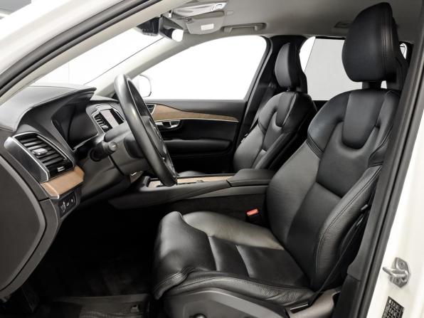 Volvo XC90 II Рестайлинг 1 с пробегом 2021 года, цена 5 245 000 рублей, 61874 км, внедорожник, Автокод Объявления