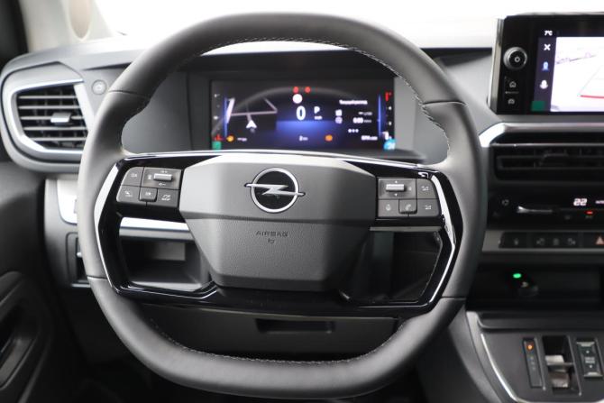Opel Zafira Life I Рестайлинг с пробегом 2026 года, цена 6 999 000 рублей, 25 км, минивэн, Автокод Объявления