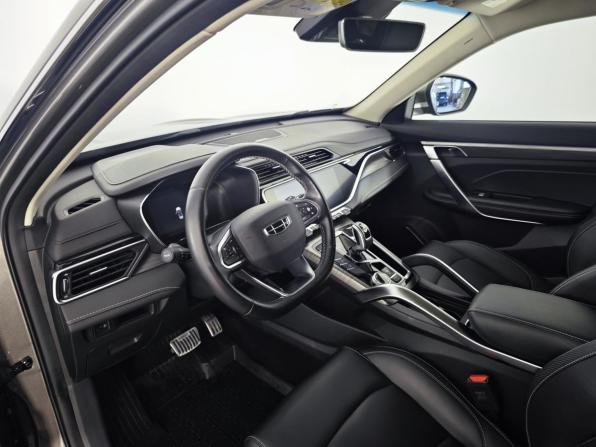 Geely Atlas Pro с пробегом 2023 года, цена 1 859 000 рублей, 100316 км, внедорожник, Автокод Объявления