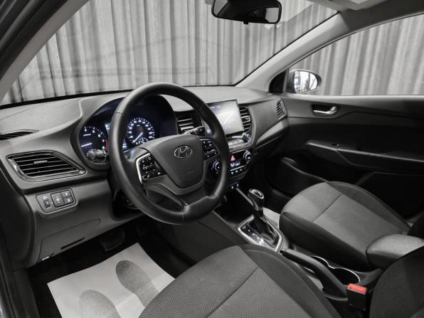 Hyundai Solaris II Рестайлинг с пробегом 2021 года, цена 1 335 000 рублей, 98000 км, седан, Автокод Объявления