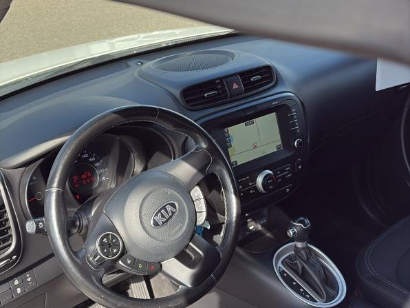 Kia Soul II Рестайлинг с пробегом 2017 года, цена 1 550 000 рублей, 86948 км, хэтчбек, Автокод Объявления