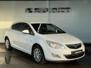 Opel Astra J Уфа  - изображение 22