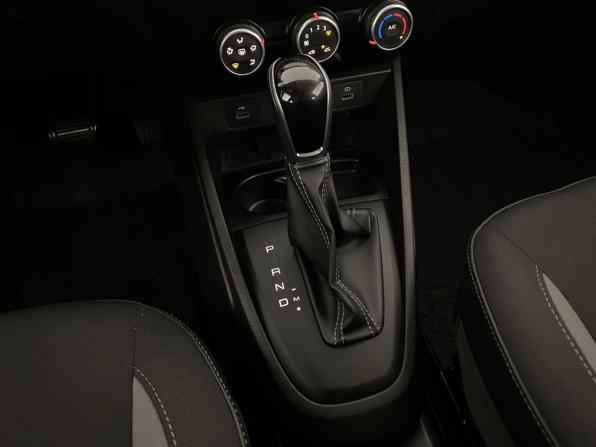 Lada (ВАЗ) Vesta I Рестайлинг (NG) с пробегом 2024 года, цена 1 290 000 рублей, 38717 км, седан, Автокод Объявления