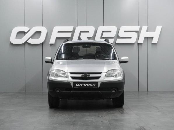 Chevrolet Niva I Рестайлинг с пробегом 2011 года, цена 509 000 рублей, 128931 км, внедорожник, Автокод Объявления