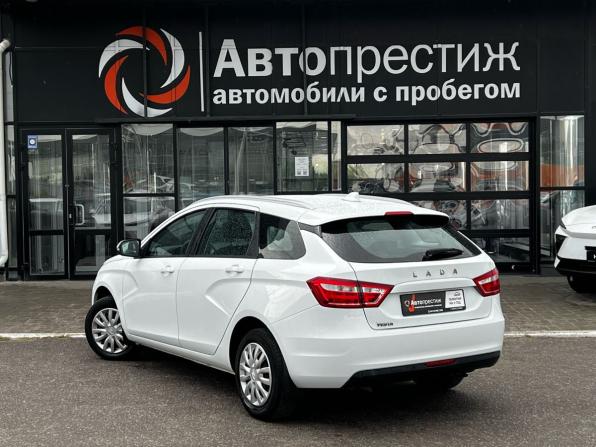 Lada (ВАЗ) Vesta I с пробегом 2018 года, цена 990 000 рублей, 79900 км, универсал, Автокод Объявления