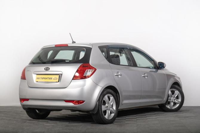 Kia Ceed I Рестайлинг с пробегом 2012 года, цена 799 000 рублей, 151800 км, хэтчбек, Автокод Объявления