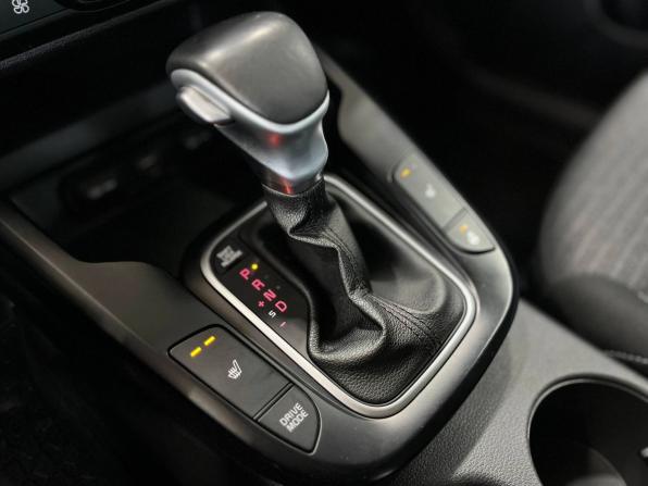 Kia Soul III с пробегом 2021 года, цена 1 819 900 рублей, 152000 км, хэтчбек, Автокод Объявления