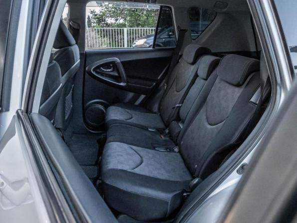 Toyota RAV4 III (XA30) Рестайлинг с пробегом 2012 года, цена 1 225 000 рублей, 228484 км, внедорожник, Автокод Объявления