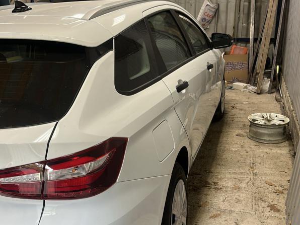 Lada (ВАЗ) Vesta I Рестайлинг (NG) с пробегом 2024 года, цена 1 529 000 рублей, 689 км, универсал, Автокод Объявления