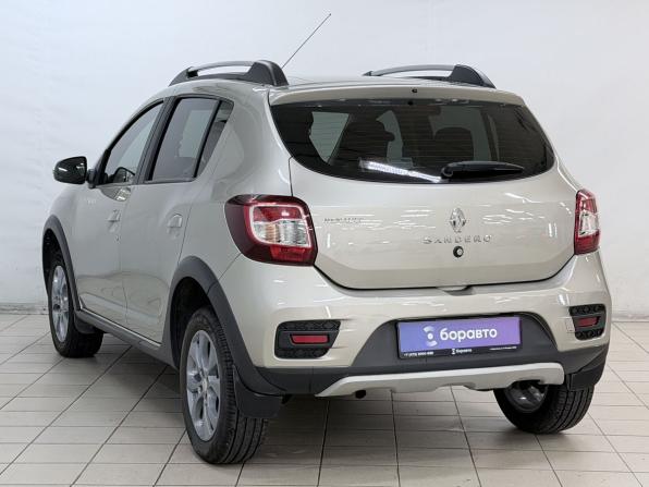 Renault Sandero II с пробегом 2018 года, цена 1 099 000 рублей, 93294 км, хэтчбек, Автокод Объявления