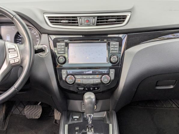 Nissan Qashqai II с пробегом 2015 года, цена 1 685 000 рублей, 110446 км, внедорожник, Автокод Объявления