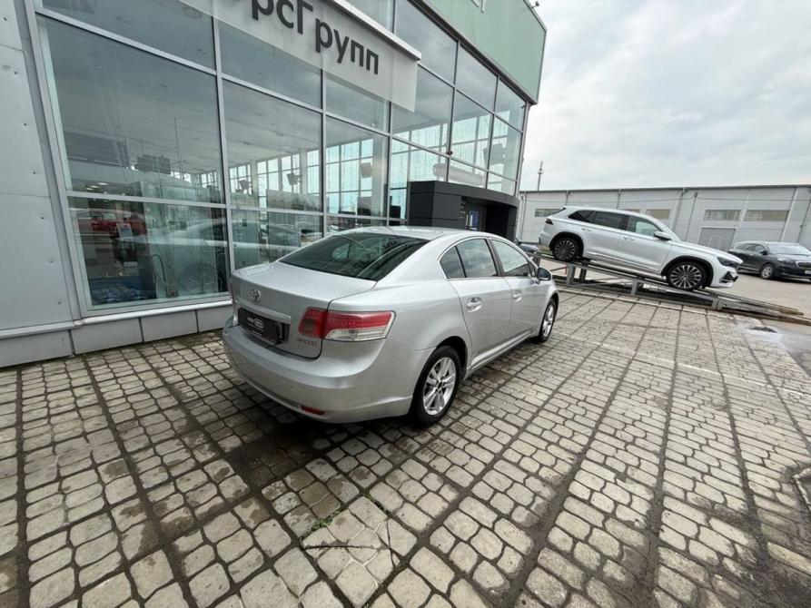 Toyota Avensis III Орел  - изображение 6