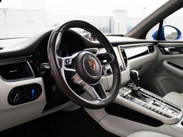 Porsche Macan I с пробегом 2016 года, цена 3 799 000 рублей, 103421 км, внедорожник, Автокод Объявления